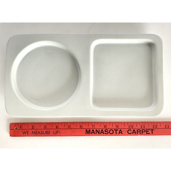 BIA Cordon Bleu Brie Round Cheese Crackers Appetizer Dessert White Serving Plate - Picture 5 of 7